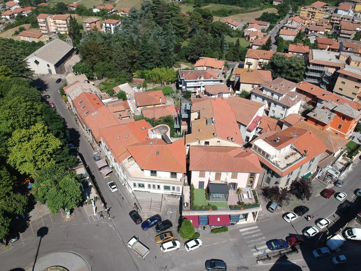 Hotel Italia & Lombardi Montefiascone Exteriör bild